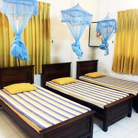 Mccarthy Guesthouse Kandy Esterno foto