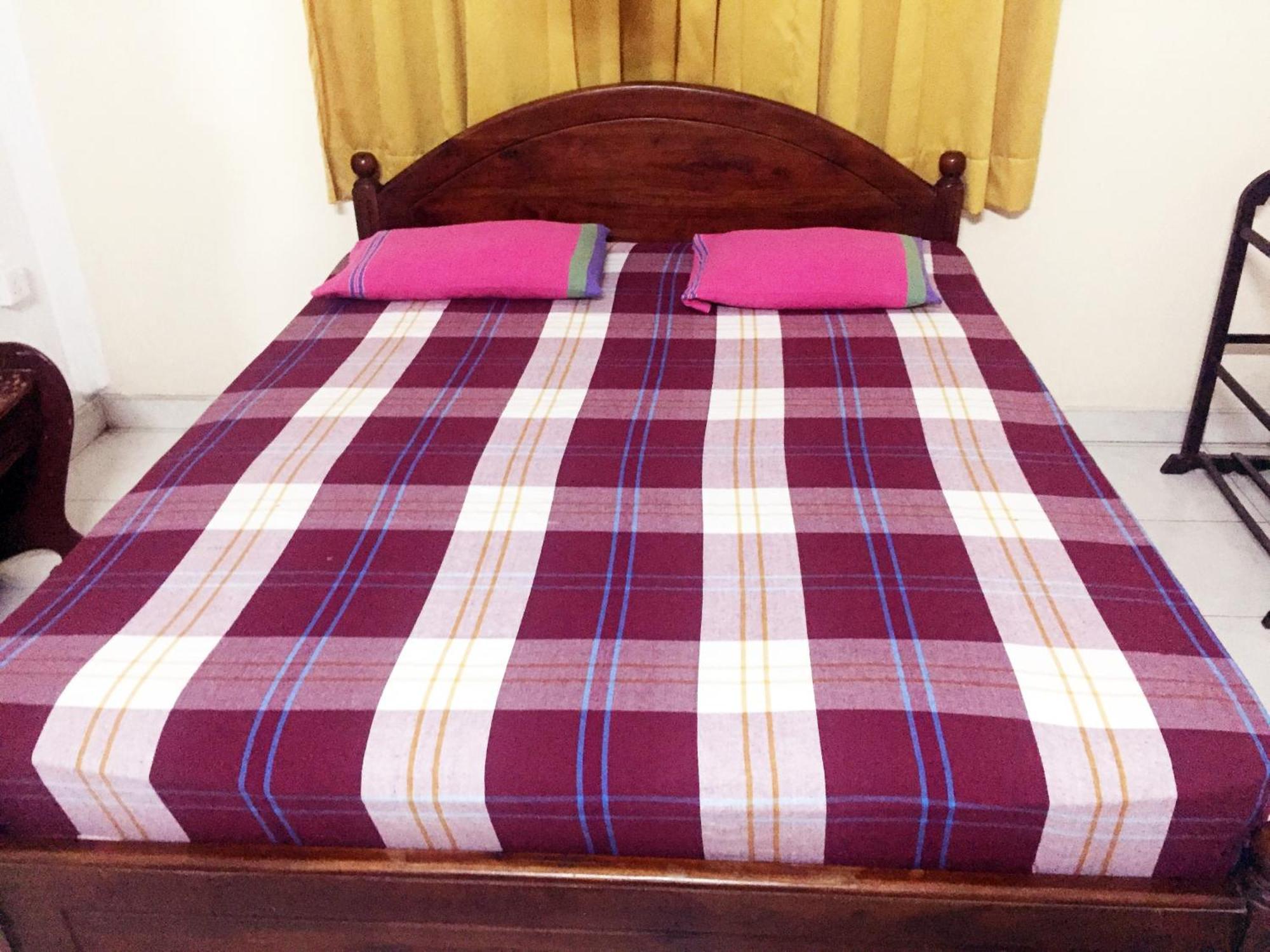 Mccarthy Guesthouse Kandy Esterno foto