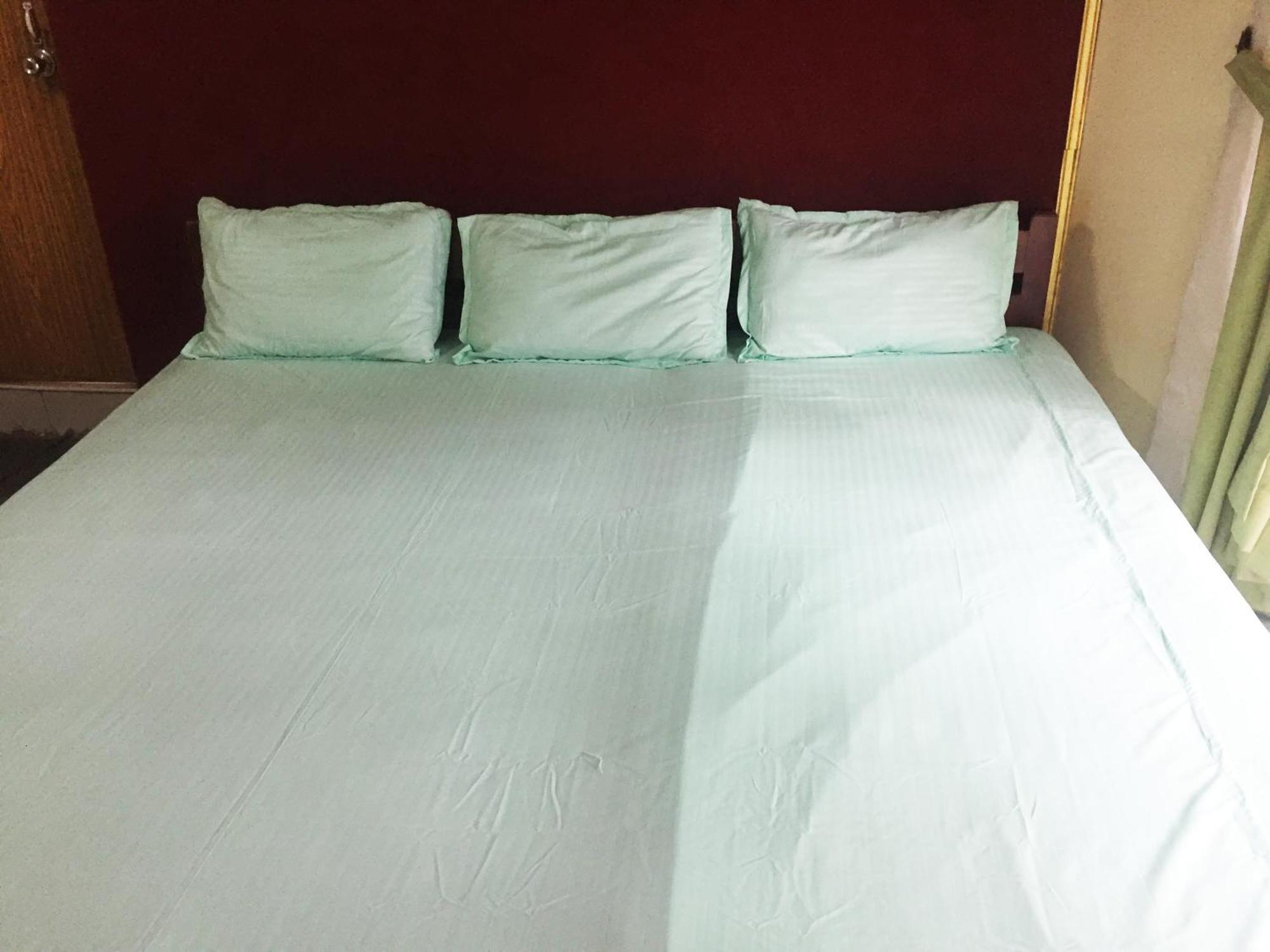 Mccarthy Guesthouse Kandy Esterno foto